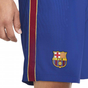 /c/d/cd4204-455_imagen-de-los-pantalones-cortos-de-futbol-primera-equipacion-futbol-nike-vapor-fc-barcelona-2020-2021-azul_3_detalle-escudo.jpg