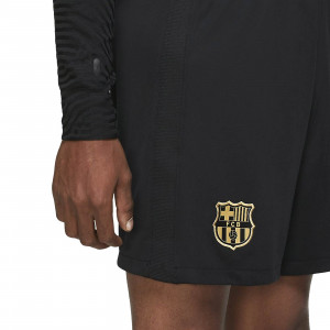 /c/d/cd4281-010_imagen-de-los-pantalones-cortos--de-futbol-nike-stadium-segunda-equipacion-20-21-fc-barcelona-dorado-negro_3_detalle-escudo.jpg