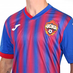 /c/s/csk101011.20_imagen-de-la-camiseta-de-futbol-primera-equipacion-csk-moscu--2020-2021-rojo-azul_3_detalle-cuello.jpg