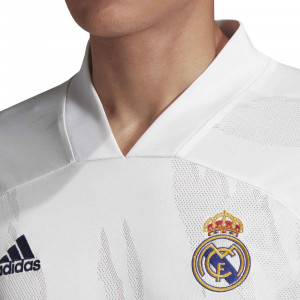 /f/m/fm4735_imagen-de-la-camiseta-de-futbol-primera-equipacion-adidas-real-madrid-2020-2021-blanco_3_detalle-cuello.jpg