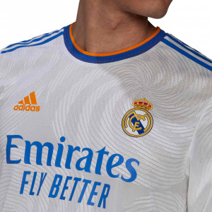 /g/r/gr3995-camiseta-manga-larga-color-blanco-adidas-real-madrid-2021-2022-authentic_3_detalle-cuello-y-pecho-con-escudo.jpg