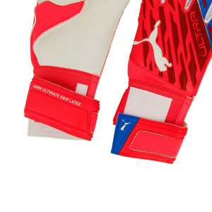 /0/4/041787-01_guantes-de-futbol-puma-ultra-grip-1-rc-rojos--azules_4_detalle-cierre-muneca.jpg