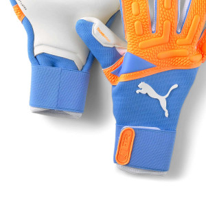 /0/4/041842-01_guantes-de-futbol-puma-future-pro-hybrid-naranjas--azules_4_detalle-cierre-muneca.jpg