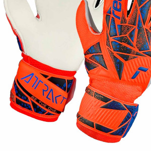 /5/4/5472515-2210_guantes-de-futbol-reusch-attrakt-solid-junior-naranjas_4_detalle-cierre-muneca.jpg