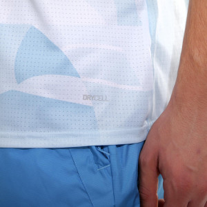 /7/7/774370-01_camiseta-puma-manchester-city-pre-match-azul-celeste_4_detalle-logotipo.jpg