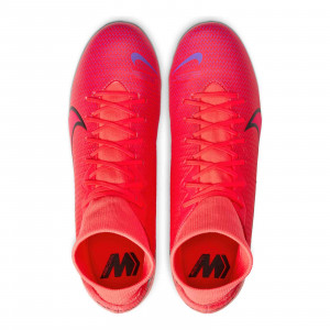 /A/T/AT7946-606_imagen-de-las-botas-de-futbol-Nike-Mercurial-Superfly-7-Academy-MG-2020-rojo_4_superior.jpg