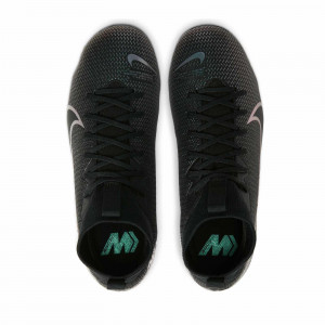 /A/T/AT8120-010_imagen-de-las-botas-de-futbol-Nike-Junior-Mercurial-Superfly-7-Academy-MG-2020-negro_4_superior.jpg