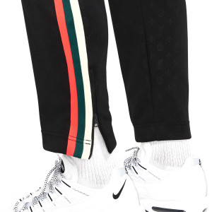 /D/B/DB2946-010_pantalon-largo-nike-liverpool-sportswear-tribute-negro_4_detalle-bajos.jpg