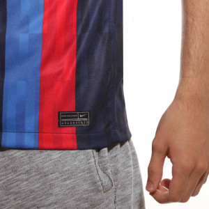 /D/M/DM1840-452-30_camiseta-nike-barcelona-gavi-2022-2023-dri-fit-stadium-azulgrana_4_detalle-autenticidad.jpg