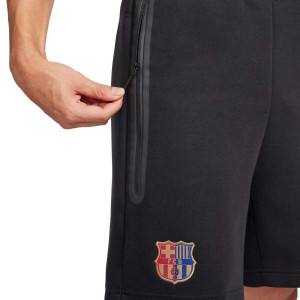 /F/N/FN8477-010_short-nike-barcelona-tech-fleece--negro_4_detalle.jpg