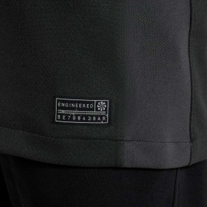 /F/N/FN9125-322_camiseta-nike-2a-liverpool-nino-2024-2025-dri-fit-stadium-verde-oscuro_4_detalle-autenticidad.jpg