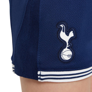 /F/N/FN9229-101_kit-nike-nino-tottenham-stadium-dri-fit-blanca_4_detalle-escudo.jpg
