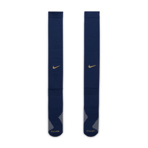 /F/Q/FQ0244-410_medias-nike-barcelona-2024-2025-strike-azul-marino_4_detalle-frontal.jpg