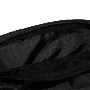 /F/S/FS9590_bolsa-cintura-adidas-negro_4_detalle-compartimento-interior.jpg