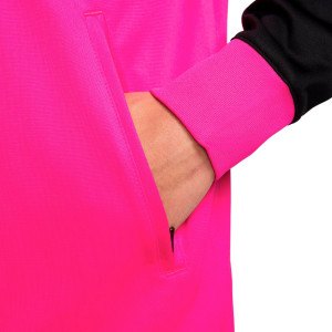 /F/V/FV7031-659_chandal-nike-chelsea-entrenamiento-strike-dri-fit-rosa_4_detalle-manga-y-bolsillo.jpg