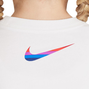 /F/Z/FZ0073-100_camiseta-nike-inglaterra-nino-crest-blanco_4_detalle-logotipo.jpg