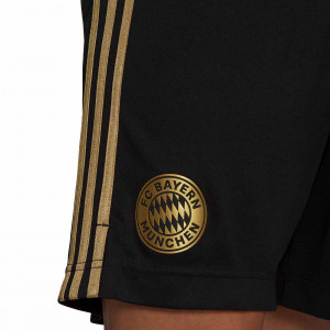/G/M/GM5316_imagen-de-los-pantalones-cortos-de-futbol-segunda-equipacion-bayern-fc-adidas-2021-negro_4_detalle-escudo.jpg