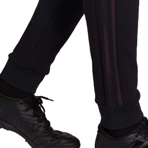 /G/R/GR3907_pantalon-largo-adidas-united-travel-negro_4_detalle-bajos.jpg