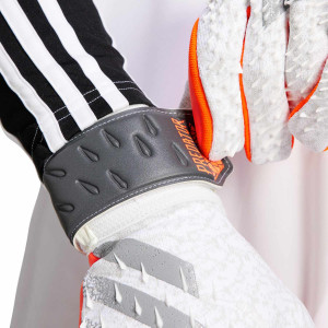 /G/S/GS8834_guantes-de-futbol-adidas-predator-league-blancos-y-rojos_4_detalle-cierre-muneca.jpg