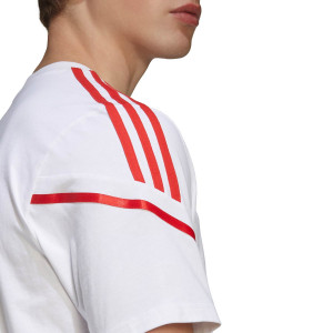 /H/B/HB0635_camiseta-adidas-bayern-entrenamiento-blanca_4_detalle-logotipo.jpg