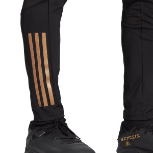 /H/C/HC1292_pantalon-largo-adidas-alemania-entrenamiento-pro-negro_4_detalle-bajos.jpg