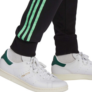 /H/D/HD1339_pantalon-largo-adidas-real-madrid-life-style-negro--verde_4_detalle-bajos.jpg