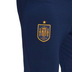 /H/E/HE8832_pantalon-largo-adidas-espana-entrenamiento-pro-azul-marino_4_detalle-escudo.jpg