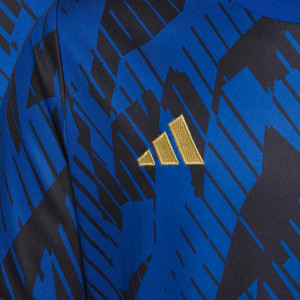 /H/G/HG7234_camiseta-adidas-argentina-nino-pre-match-azul--negra_4_detalle-logotipo.jpg
