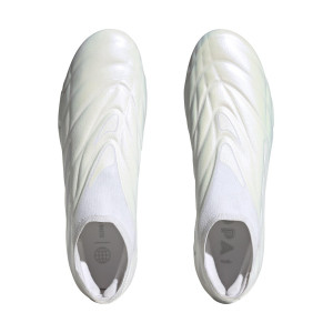 /H/Q/HQ8891_botas-de-futbol-tacos-adidas-copa-pure--fg-blancas_4_superior.jpg