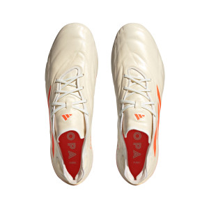 /H/Q/HQ8903_botas-de-futbol-tacos-adidas-copa-pure-1-fg-blancas--naranjas_4_superior.jpg