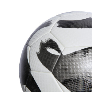 /H/T/HT2423-5_balon-de-futbol-11-adidas-tiro-match-artificial-talla-5-blanco--negro_4_detalle.jpg
