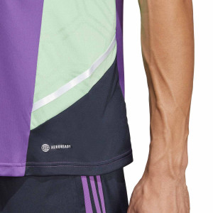 /H/T/HT8809_camiseta-adidas-real-madrid-entrenamiento-purpura_4_detalle-tecnologia.jpg