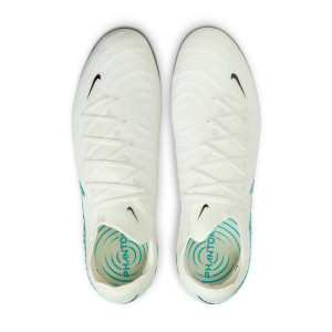 /H/V/HV4890-100_botas-de-futbol-tacos-nike-phantom-gx-ii-elite-fg-lv8-blancas_4_superior.jpg
