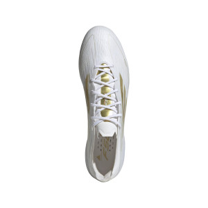 /I/E/IE3186_botas-de-futbol-tacos-adidas-f50-elite-fg-blancas_4_superior.jpg