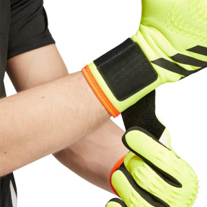 /I/N/IN1601_guantes-de-futbol-adidas-predator-league-amarillos-fluor_4_detalle-cierre-muneca.jpg
