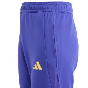 /I/Q/IQ0541_pantalon-largo-adidas-madrid-nino-entrenamiento-purpura_4_detalle-logotipo.jpg