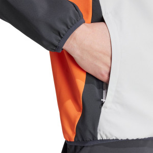 /I/T/IT3517_chaqueta-adidas-benfica-pre-match-gris_4_detalle-manga-y-bolsillo.jpg