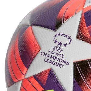 /I/X/IX4050-5_balon-de-futbol-11-adidas-women-s-champions-league-24-25-talla-5-blanca_4_detalle-logotipo.jpg