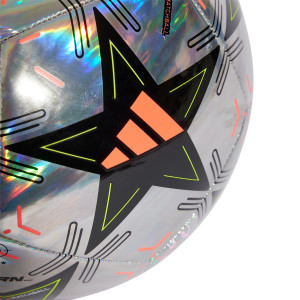/I/X/IX4068-5_balon-de-futbol-11-adidas-champions-league-training-talla-5-plateado_4_detalle.jpg