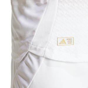 /I/X/IX8095-5_camiseta-adidas-real-madrid-autentica-bellingham-2024-2025-blanco_4_detalle-autenticidad.jpg