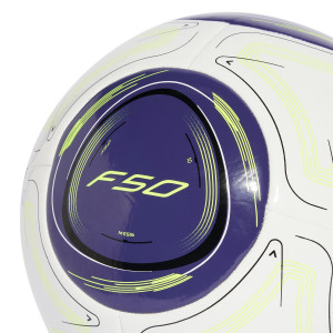 /J/G/JG3873-5_balon-de-futbol-11-adidas-messi-club-talla-5-blanco_4_detalle.jpg