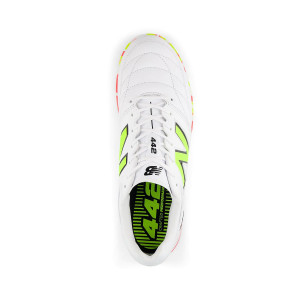 /M/S/MS41TIB2_botas-turf-new-balance-442-v2-pro-tf-blancas_4_superior.jpg
