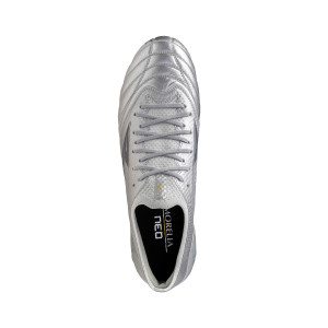 /P/1/P1GA2542-04_botas-de-futbol-tacos-mizuno-morelia-neo-4-beta-elite-md-plateadas_4_superior.jpg