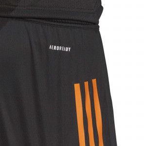 /f/r/fr3668_imagen-de-los-pantalones-cortos-de-entrenamiento-manchester-united-adidas-2020-2021-gris-naranja_4_detalle-tejido.jpg