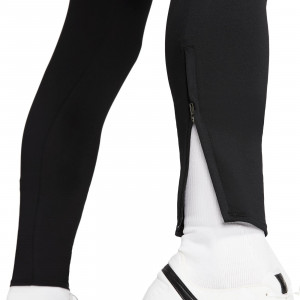 /C/W/CW5862-014_imagen-de-los-pantalones-largos-entrenamiento-de-futbol-nike-strike21-2021-negro_5_detalle-bajos.jpg