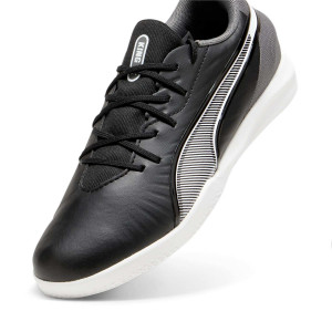 /1/0/108051-01_zapatillas-futbol-sala-negras-puma-king-match-it-jr_6_detalle-frontal.jpg