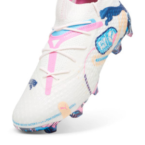 /1/0/108072-01_botas-de-futbol-con-tacos-blancas-puma-future-7-ultimate-volume-up-fg-ag_6_detalle.jpg