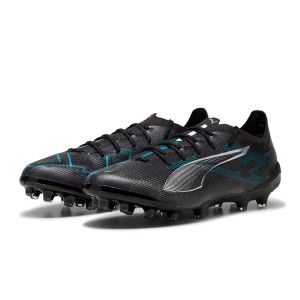 /1/0/108339-02_botas-de-futbol-para-cesped-artificial-negras-puma-ultra-5-ultimate-ag_6_vista-conjunto.jpg