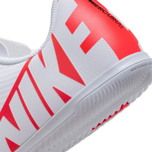 /D/J/DJ5955-600_zapatillas-futbol-sala-rojas--blancas-nike-mercurial-jr-vapor-15-club-ic_6_completa-trasera.jpg