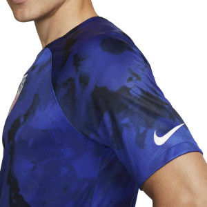/D/N/DN0705-454_camiseta-azul-nike-2a-usa-2022-2023-dri-fit-stadium_6_detalle-hombro-izquierdo.jpg